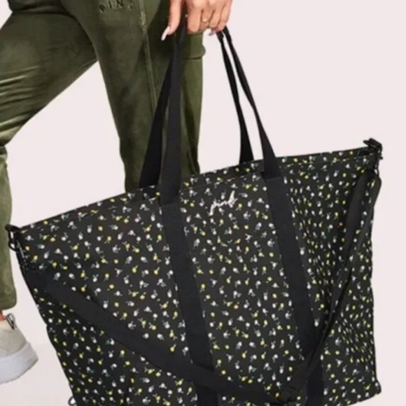 Victoria Secret Overnight Bag - Picture 6 of 6